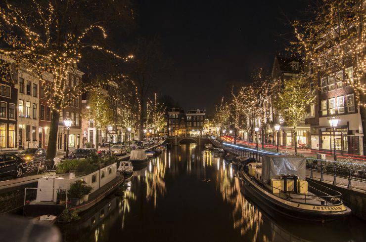 Winter night time at Spiegelgracht canal in Amsterdam.