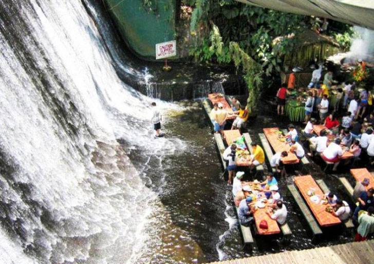 Villa-Escudero-Waterfalls-Restauran
