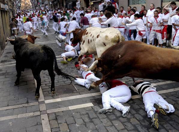 pamplona san firmino corsa dei tori