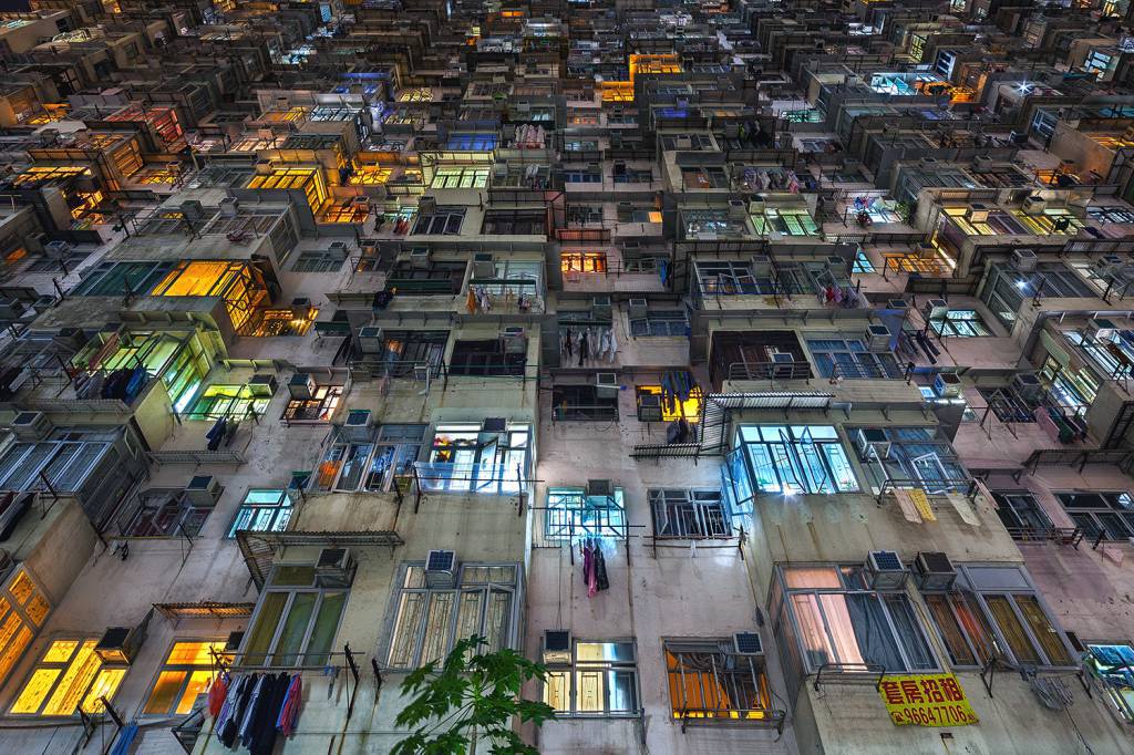 Peter-Stewart-Little-Boxes-Hong-Kong