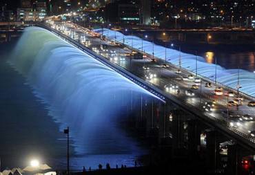 Banpo Bridge Fountain, Seoul, Sud Corea