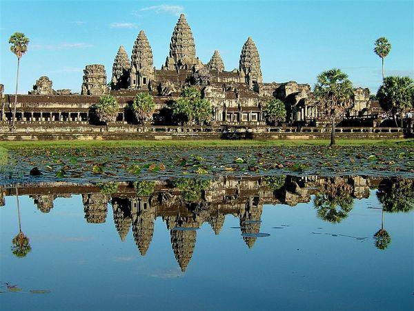 Cambogia, Angkor Wat XII sec