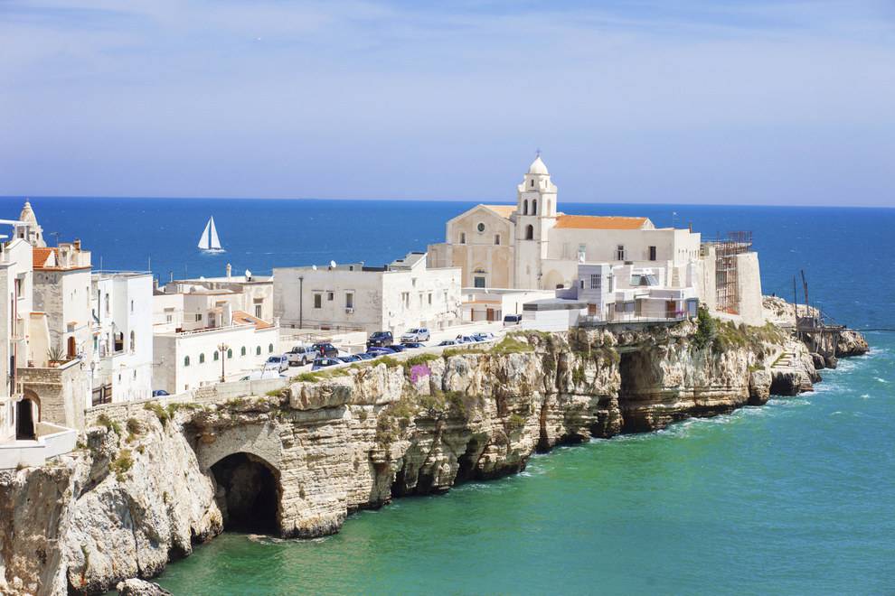 - E' assolutamente orribile - Vieste (Puglia)