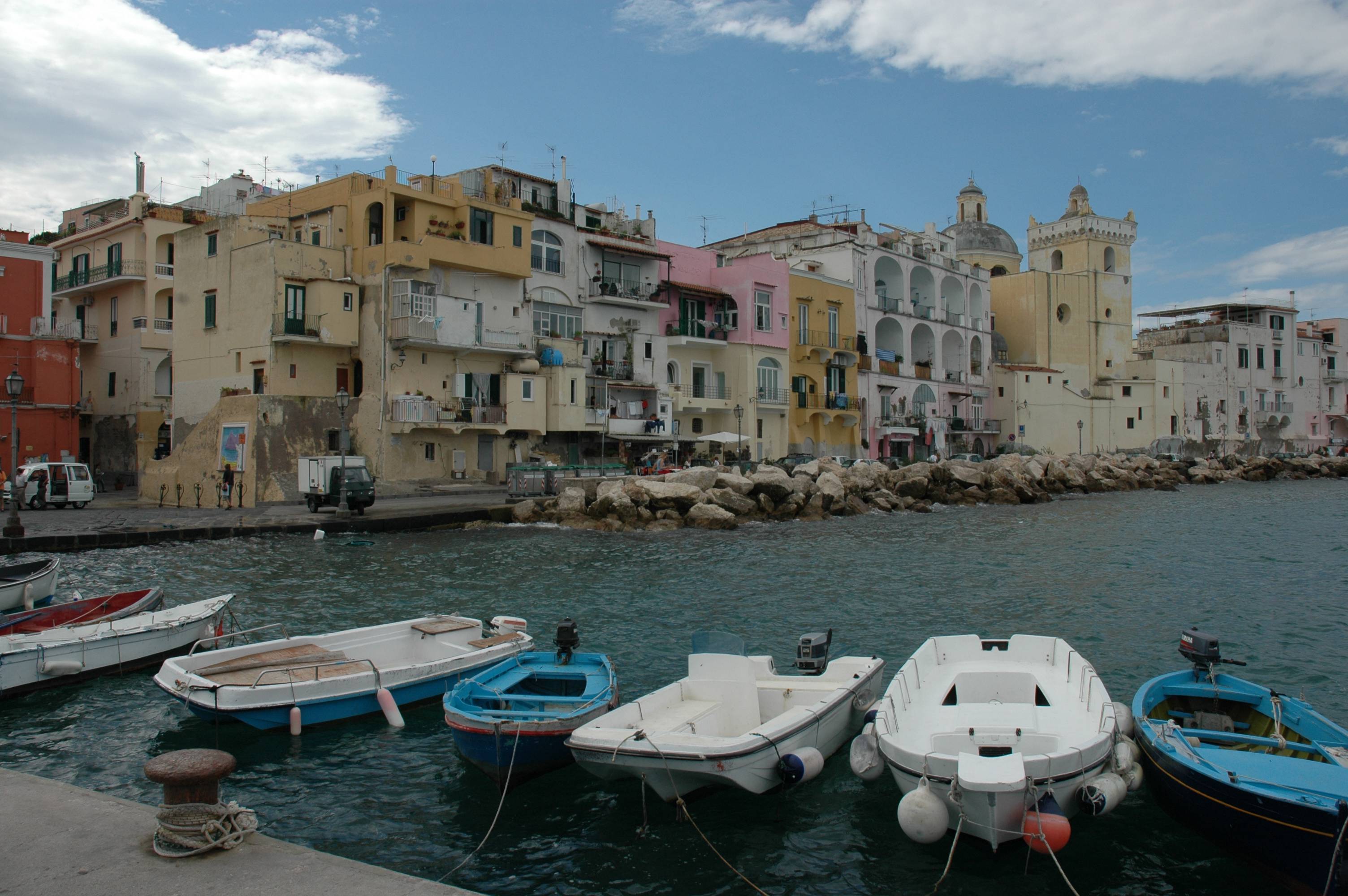 Ischia @Wikipedia