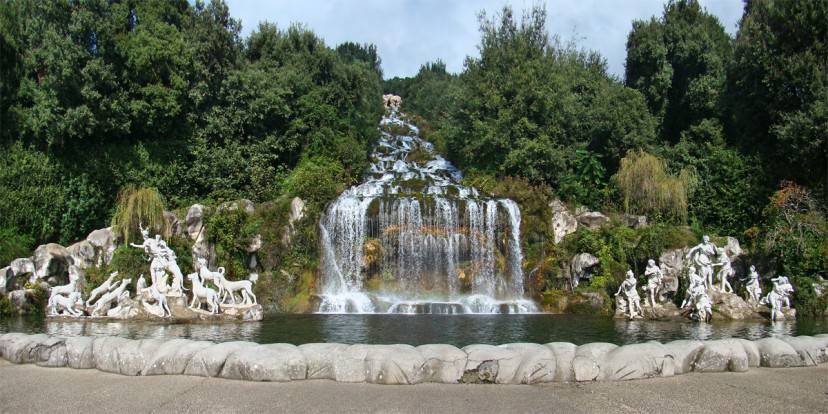 Reggia di Caserta, Fontna di Diana e Atteone (Foto di Tango7174, via Wikicommons. Licenza GFDL)