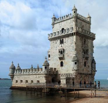 Torre Belém a Lisbona (Foto di Alvesgaspar, da Wikicommons, Licenza CC BY-SA 3.0)