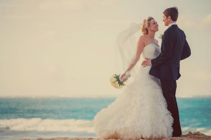 Matrimonio in spiaggia (Thinkstock)