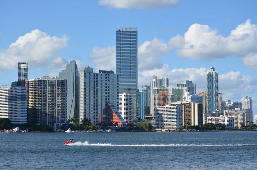 Miami (Foto di Daniel Christensen. Pubblico Dominio via Wikimedia Commons)