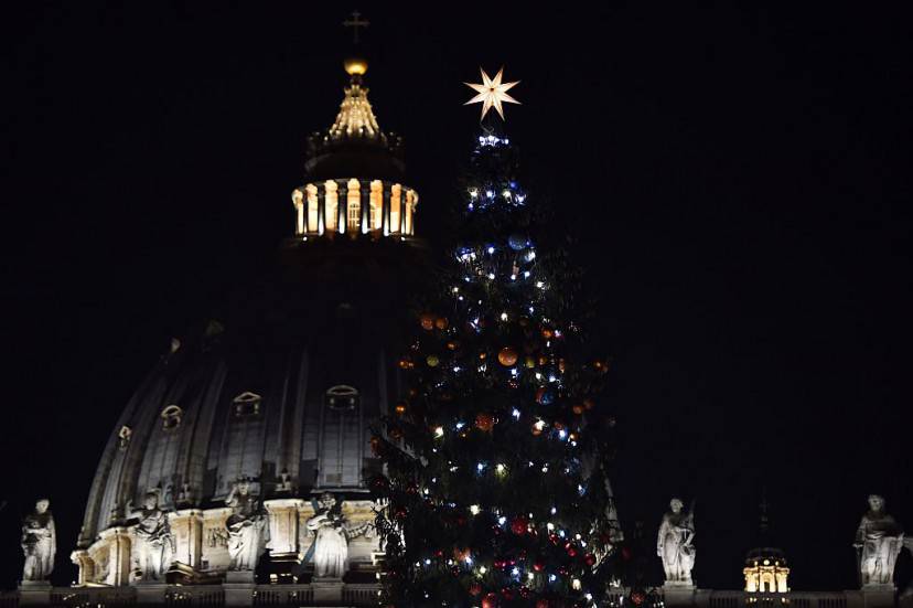 San Pietro, Natale 2015 (GABRIEL BOUYS/AFP/Getty Images)