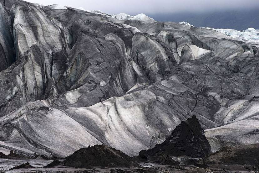 A picture taken on July 8, 2014 shows the Vatnajokull in southeast Iceland, one of the largest glaciers in Europe covering an area of 8,400 km2. AFP PHOTO / JOEL SAGET        (Photo credit should read JOEL SAGET/AFP/Getty Images)