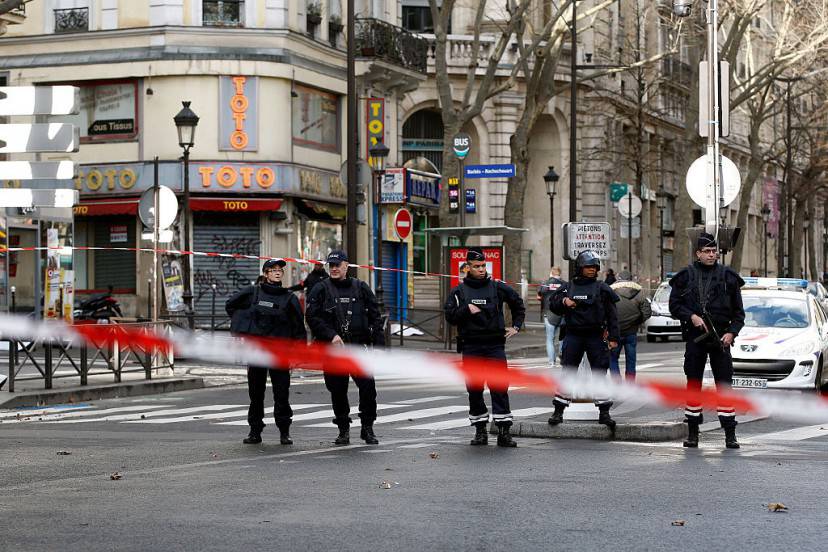 La zona transennata dagli agenti (Photo by Thierry Chesnot/Getty Images)