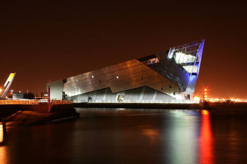 L'acquario The Deep a Hull, Inghilterra (Foto di :Skyrider2688, CC BY 2.5, Wikicommons)