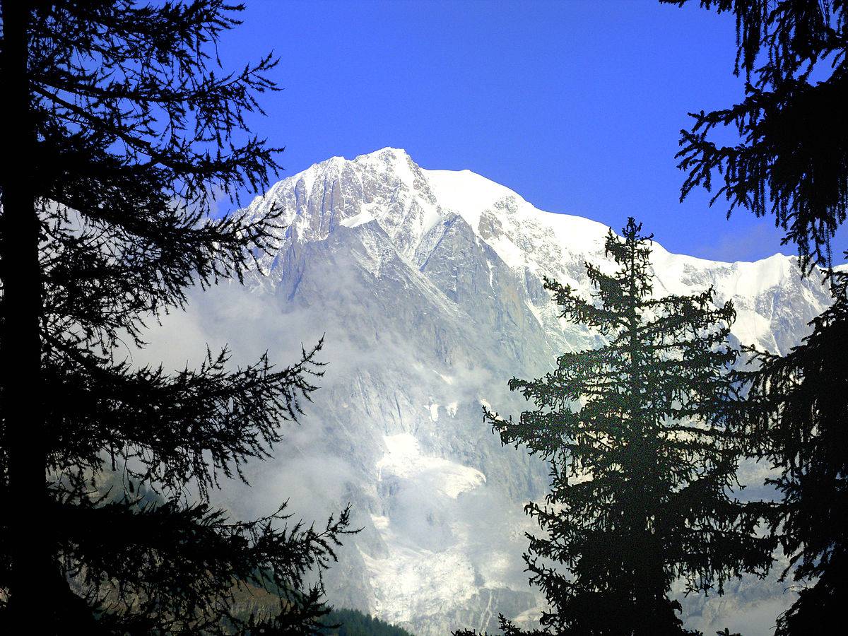 monte bianco caduta pietre