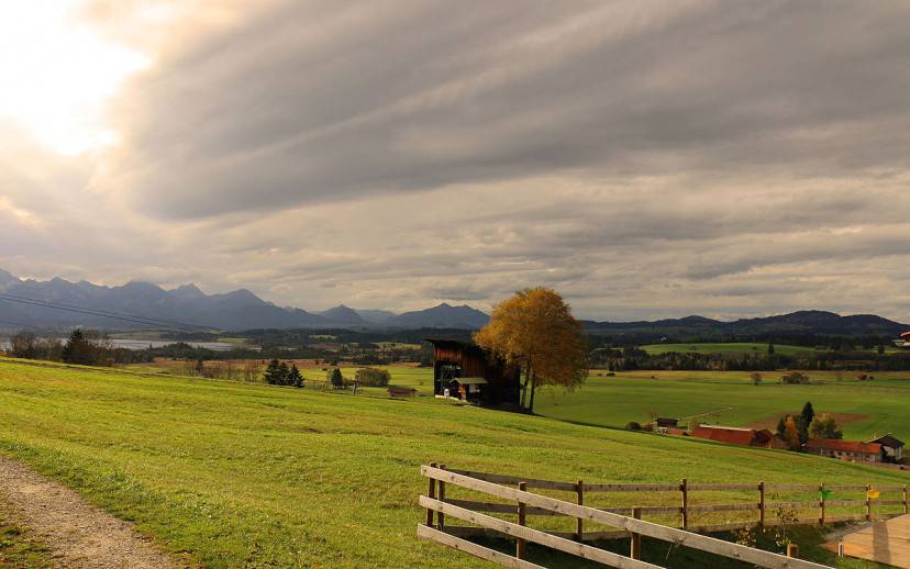 Baviera, paesaggio (Foto di Bildzwerg. Licenza CC BY-SA 3.0 via Wikimedia Commons)