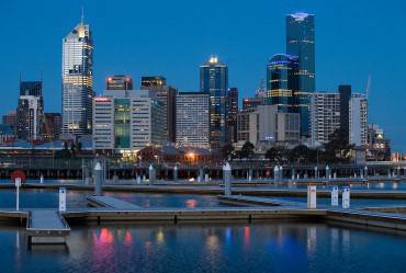 Melbourne (Di Diliff, CC BY 2.5, Wikicommons)