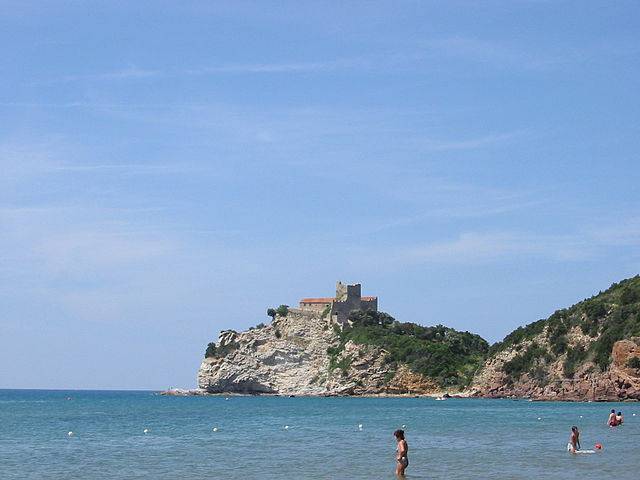 Castiglione della Pescaia (brunobarbato, CC BY 3.0, Wikicommons)