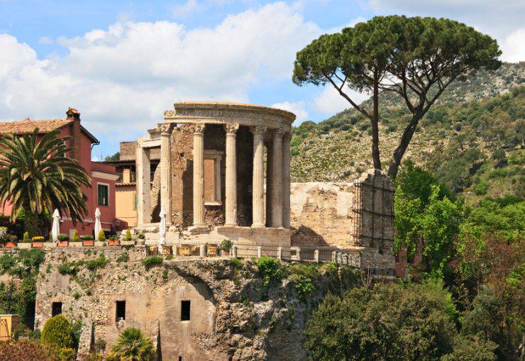 Roman temple in Tivoli, Italy.