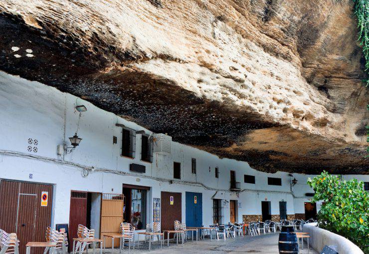 Setenil de las Bodegas, Spagna (iStock)