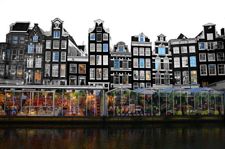 Bloemenmarkt, Amsterdam (zak mc, Flickr, , CC BY-SA 2.0, Wikipedia)