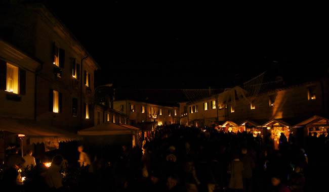 Festa delle Candele di Candelara, Pesaro (www.candelara.com)