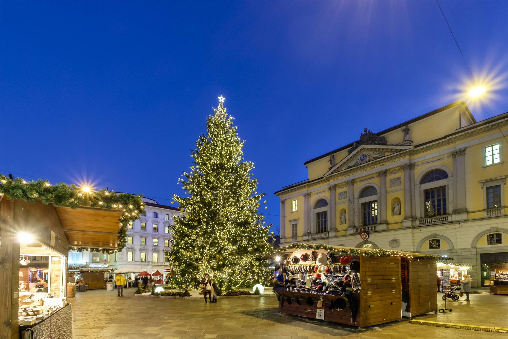Decorazioni Natalizie Lugano.Mercatini Di Natale Low Cost 2019 Dove Andare Le Mete Economiche