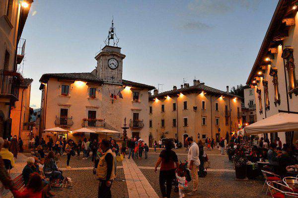 borghi a ferragosto