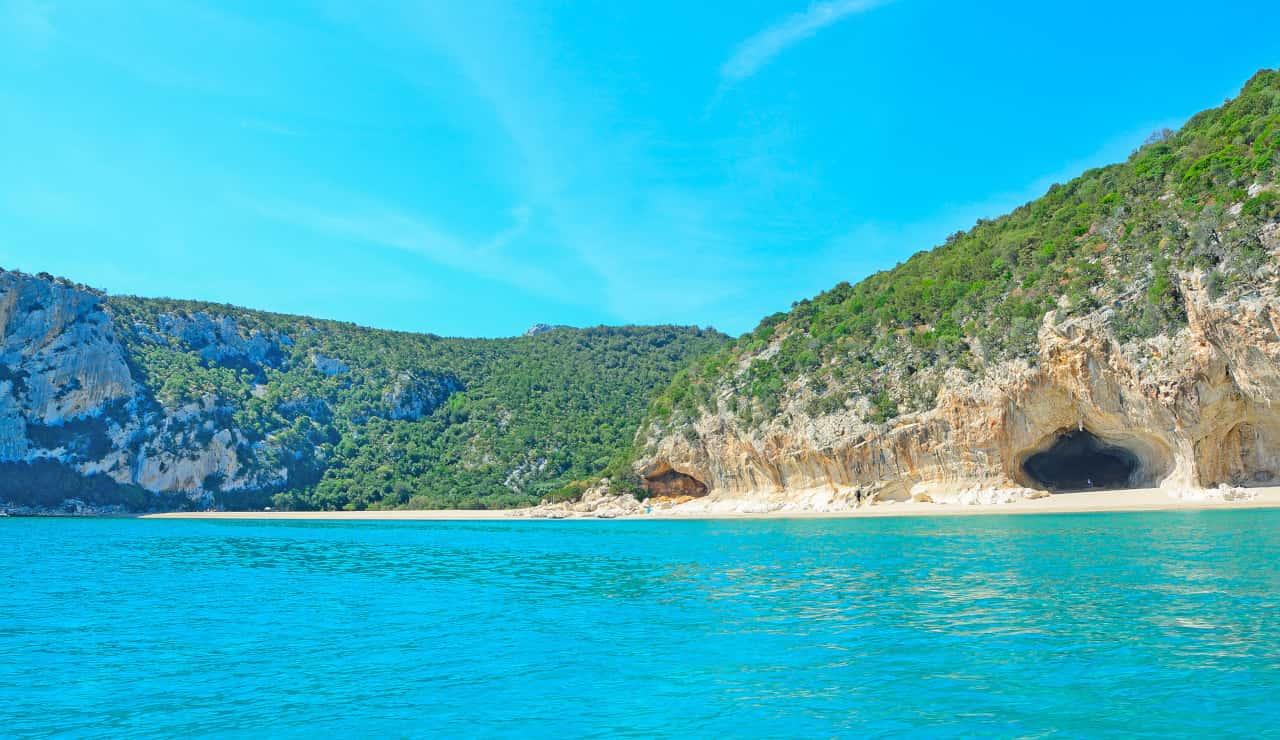 spiaggia cala luna