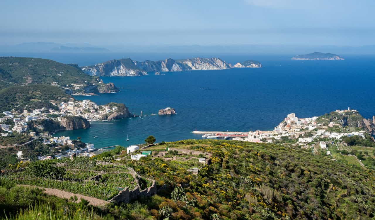 Guida alle Isole Pontine: alla scoperta dell’arcipelago del Lazio