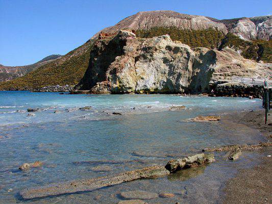 guida spiagge eolie