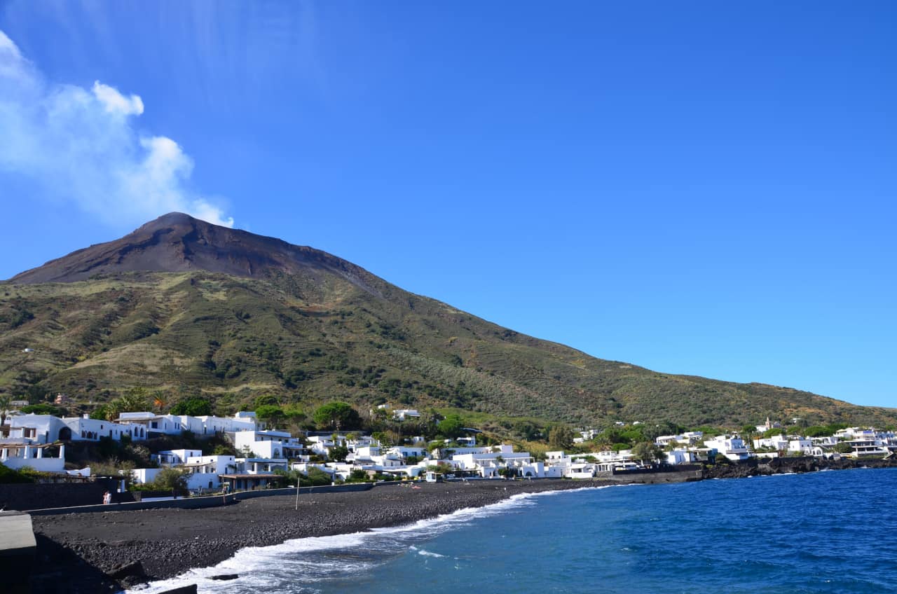 spiagge eolie stromboli