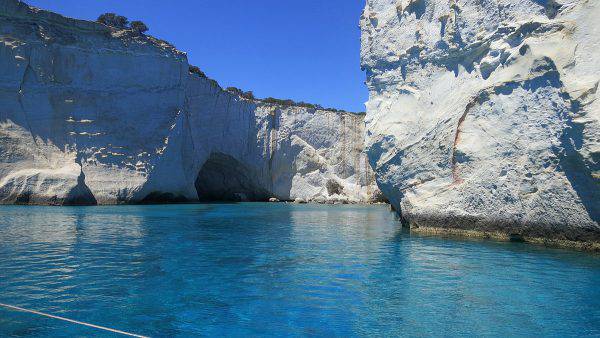 guida milos spiagge