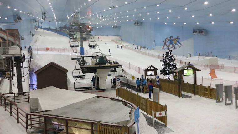 Sci al coperto: Ski-Dubai fonte youtube