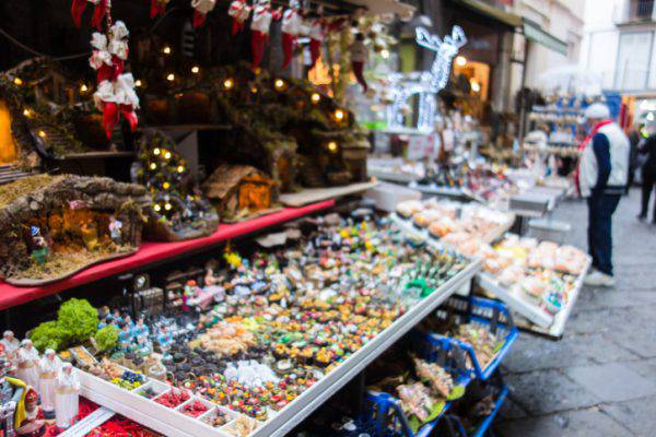 Mercatini Di Natale Napoli.Mercatini Di Natale 2017 In Campania Ecco I Piu Belli