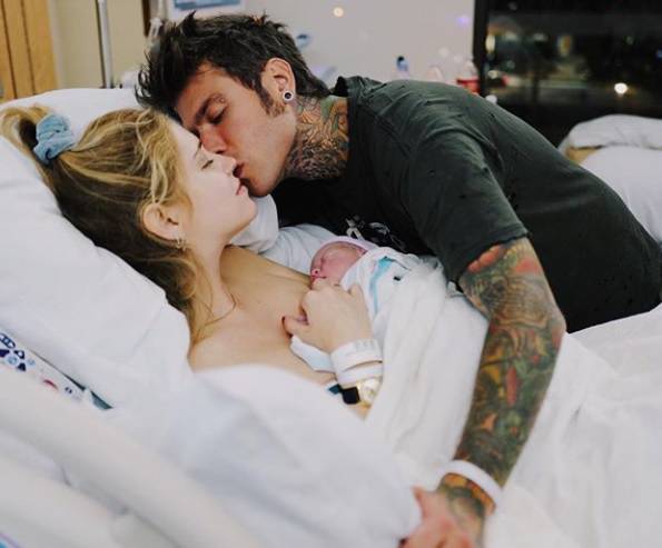 fedez-ferragni-leone-nato-foto