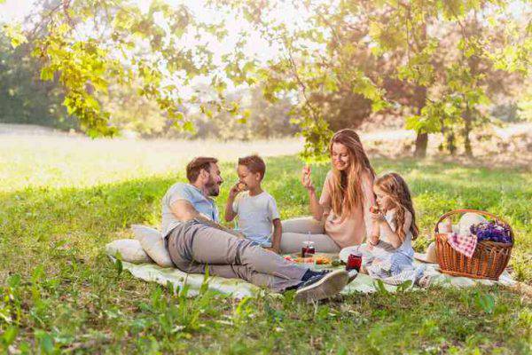 pic-nic-famiglia-cosa-fare-2-giugno