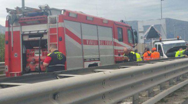 Incidente a Carini sull'autostrada Palermo-Mazara del Vallo: code e traffico in tilt