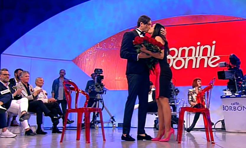 uomini-e-donne-tomas-donatella