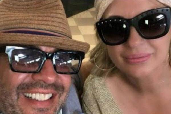 Tina Cipollari ha un nuovo amore? Si tratterebbe del fiorentino Vincenzo Ferrara Tina Cipollari ha un nuovo amore? Si tratterebbe del fiorentino Vincenzo Ferrara