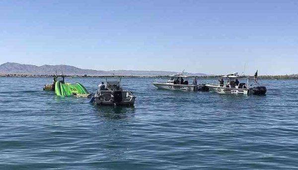 Usa: barca da turismo affonda in lago Missouri, almeno 11 morti Usa: barca da turismo affonda in lago Missouri, almeno 11 morti