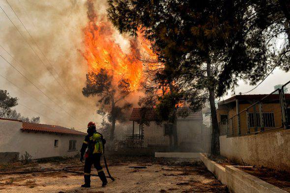 incendi in grecia