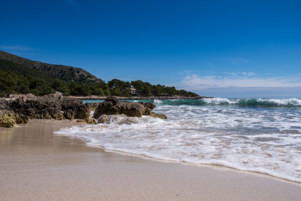 spiaggia di Cala Agulla 