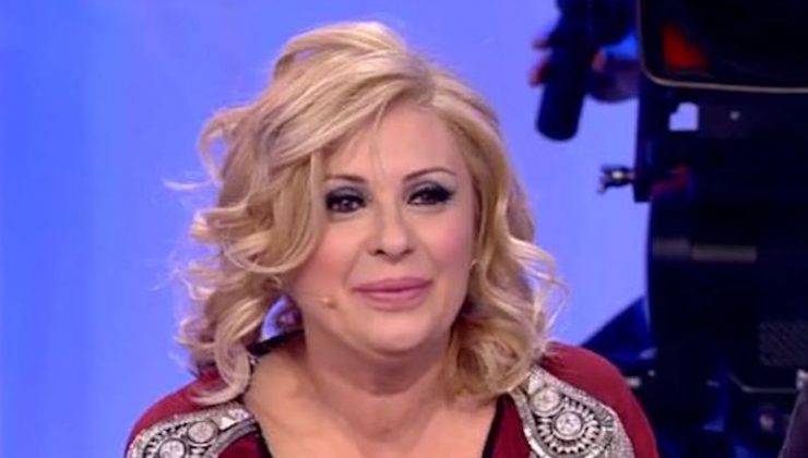 Età Di Tina Di Uomini E Donne