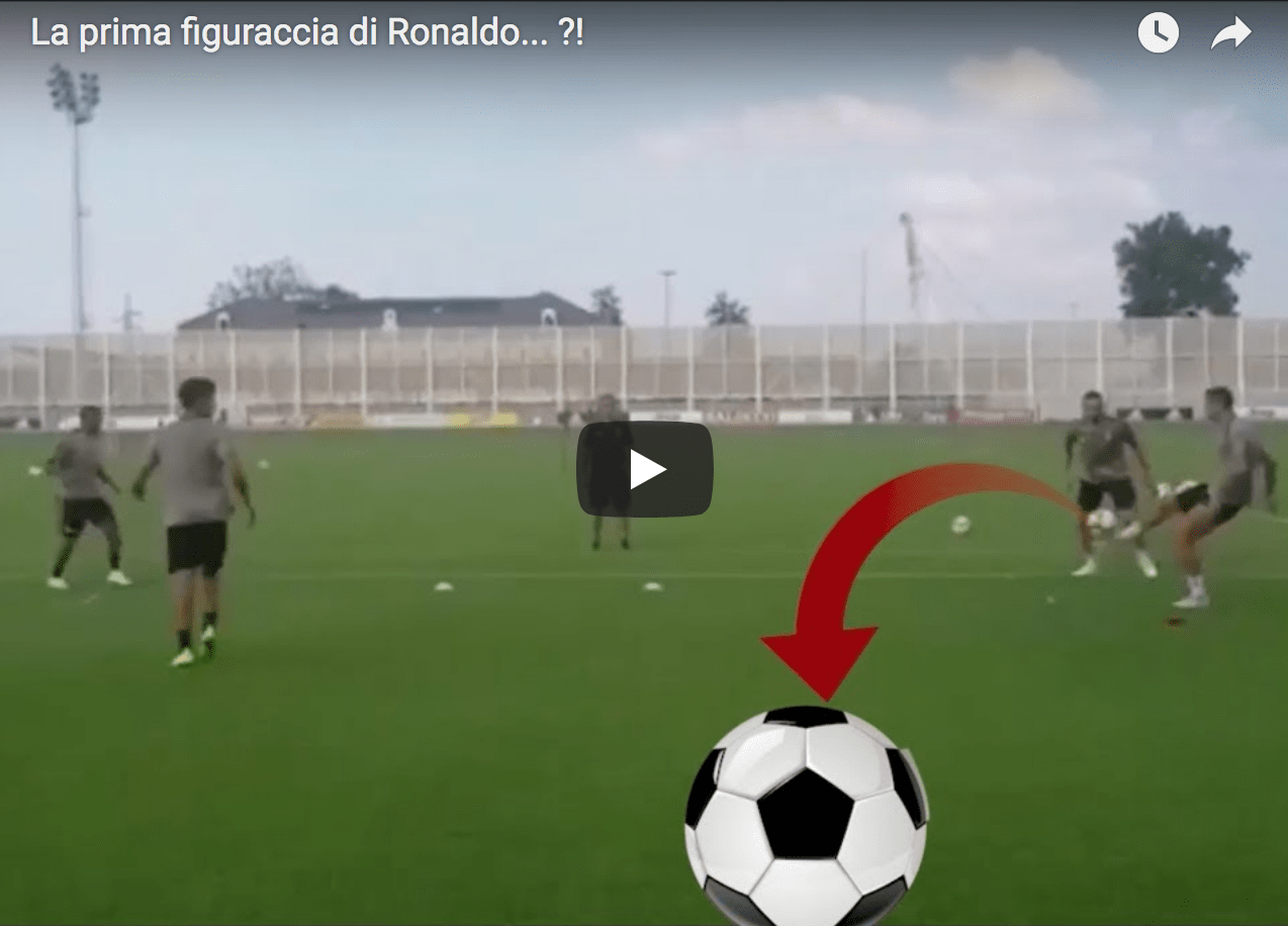 Douglas Costa e Dyabala Deridono Cristiano Ronaldo per un errore in allenamento
