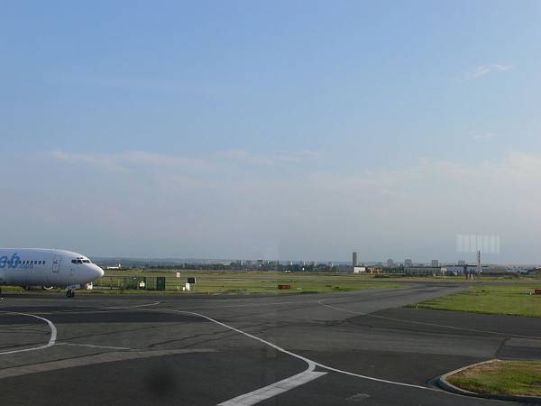 aeroporto fasci laser