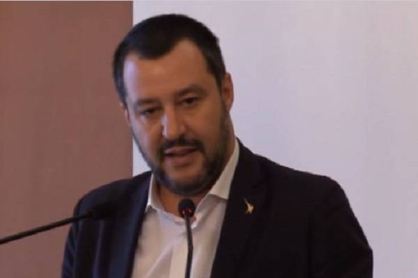 matteo salvini spaccio