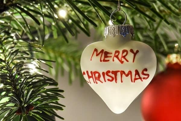 Frasi Bellissime Di Buon Natale.Natale 2018 Fare Gli Auguri Le Piu Belle Frasi E Immagini