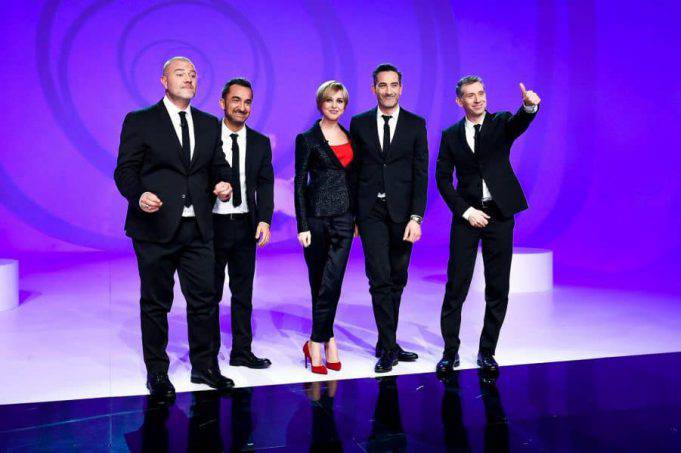 Le Iene Stasera A Che Ora 2022