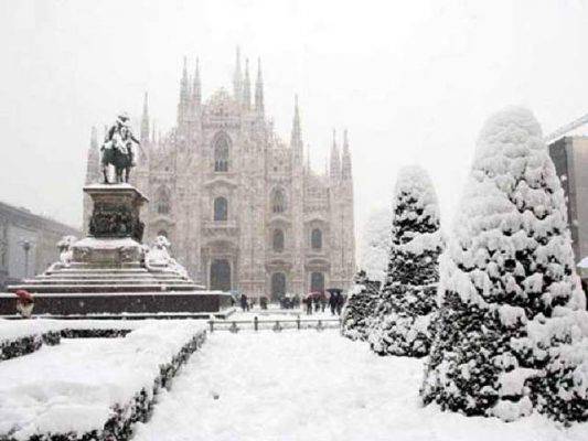 Milano allerta neve