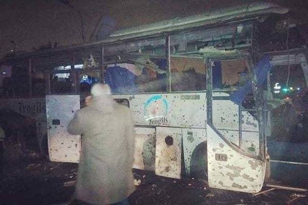 cairo bus turistico bomba