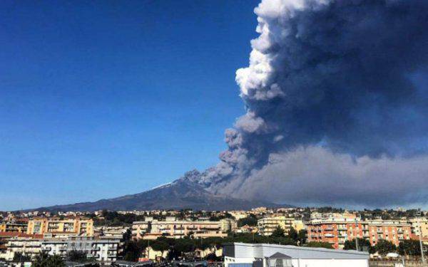 etna terremoto eruzioni